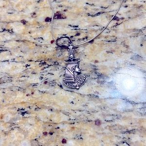 Vintage Egyptian pendant w/chain